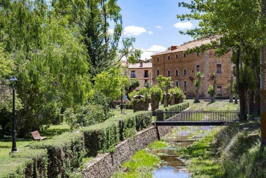 Apartamento Creativo Villa Rubei Villarroya de los Pinares Exterior foto